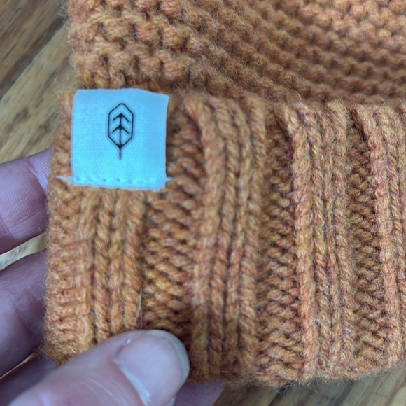 Will + Bear Tasman Wool Pom Pom Beanie Hat Ochre NWT - Picture 4 of 7